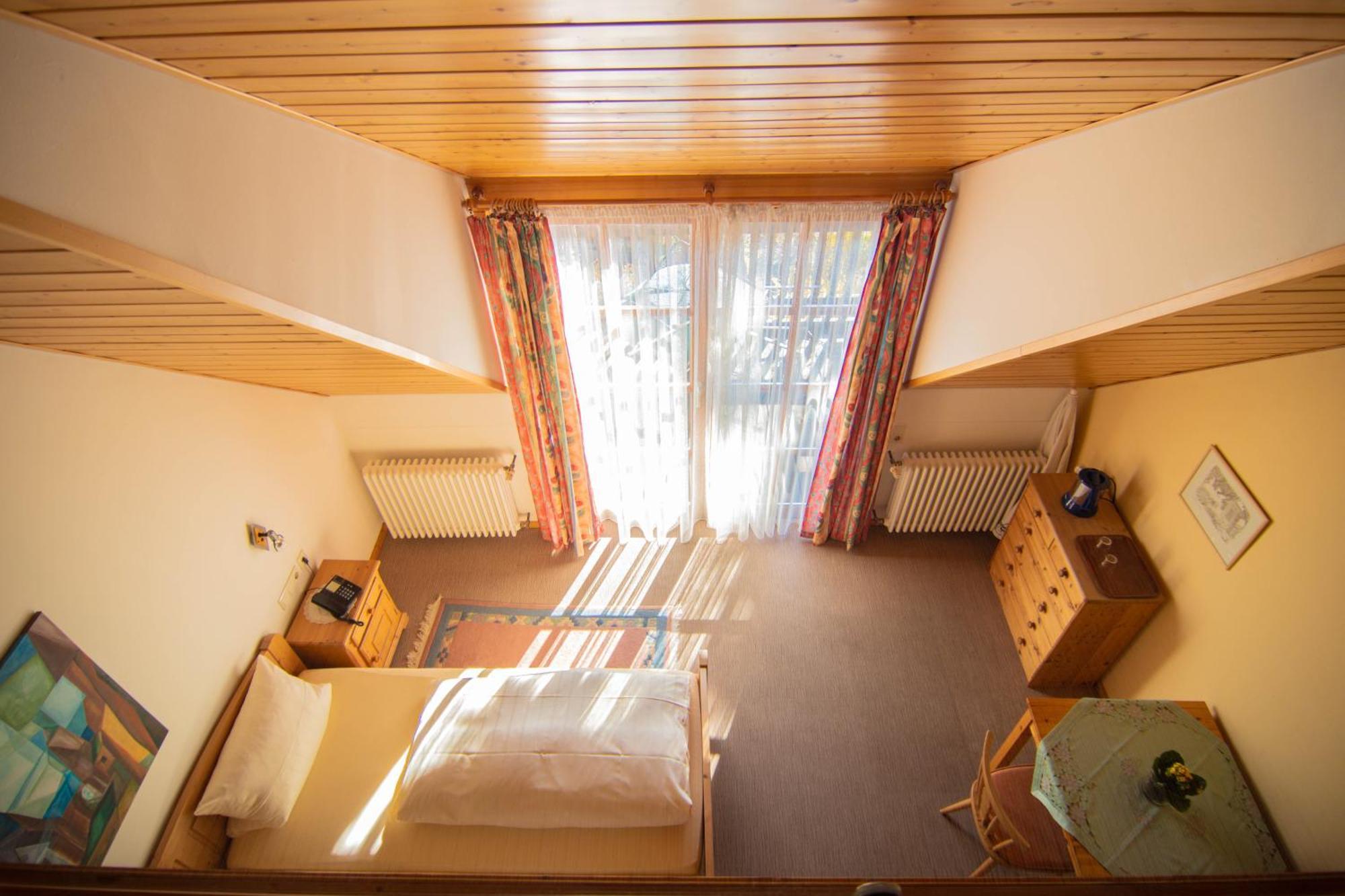 Gaestehaus Hellmer Neustadt an der Weinstrasse Luaran gambar